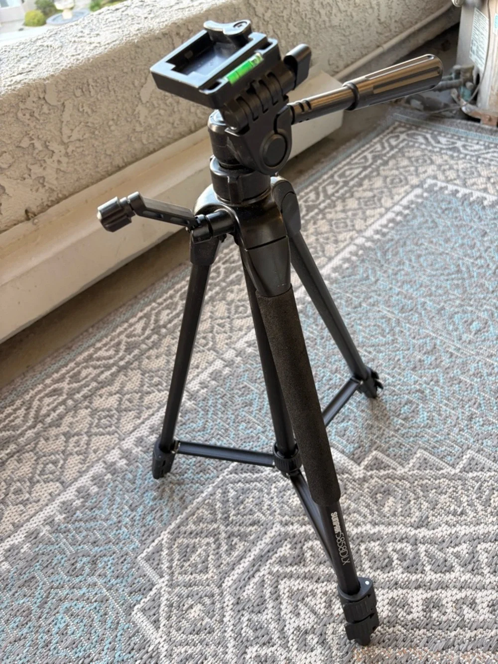 Sunpak 5858DLX Aluminum Tripod Black